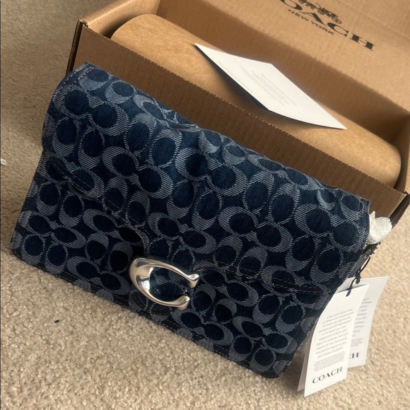 Coach Navy Signature Crossbody Bag - Picture 5 of 16